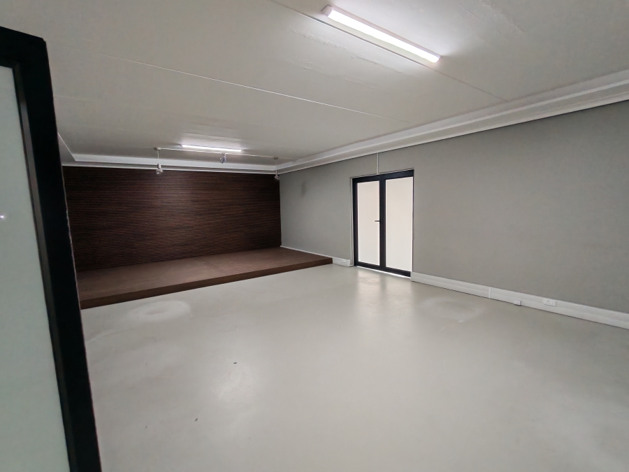 To Let commercial Property for Rent in Firgrove Western Cape